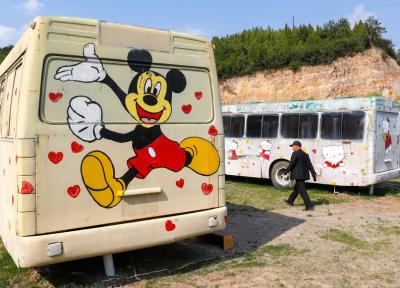 یک شب مهمان میکی ماوس در چین