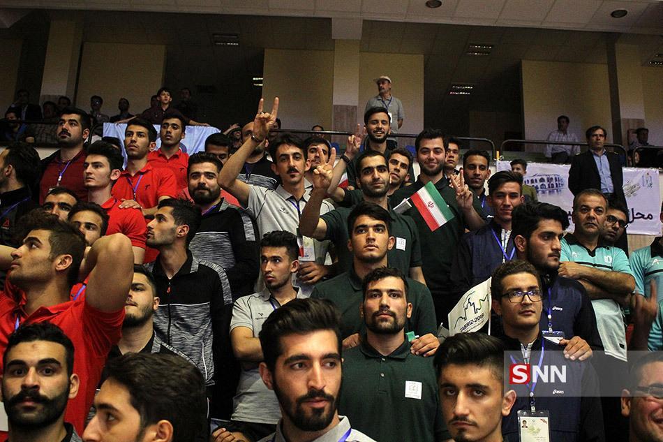 جشنواره ورزشی پاییزه ویژه دانشجویان خوابگاهی دانشگاه صنعتی جشنواره ورزشی پاییزه ویژه دانشجویان خوابگاهی دانشگاه صنعتی شاهرود برگزار می گردد