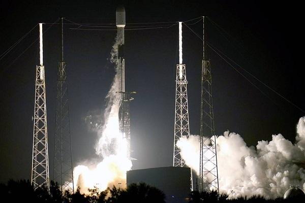 اسپیس ایکس 52 ماهواره استارلینک دیگر به مدار زمین فرستاد