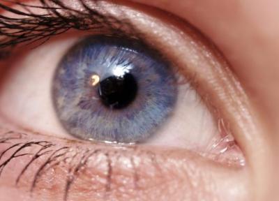 چشم های آبی: یک راز فریبنده